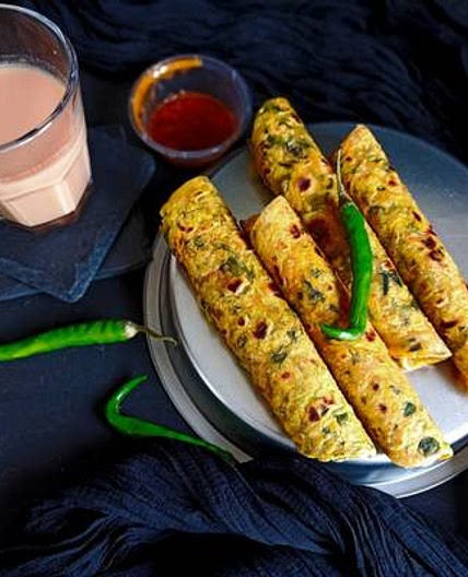 मेथी ठेपला (Methi thepla recipe in hindi)