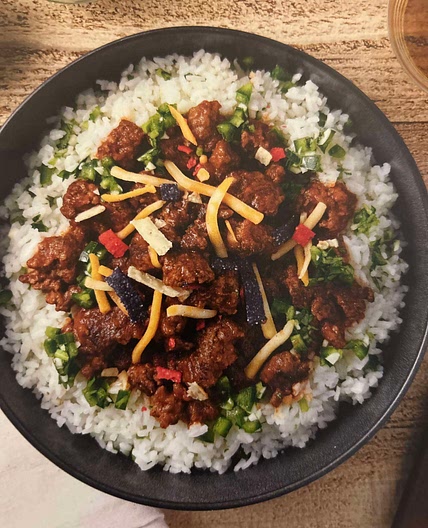 Beefy empanada rice bowl