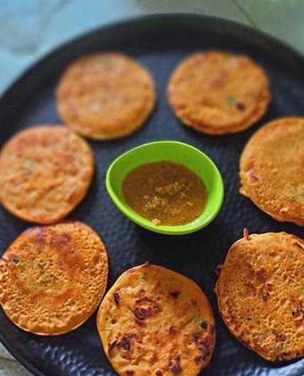 मिनी बेसन चीला (mini besan cheela recipe in Hindi)