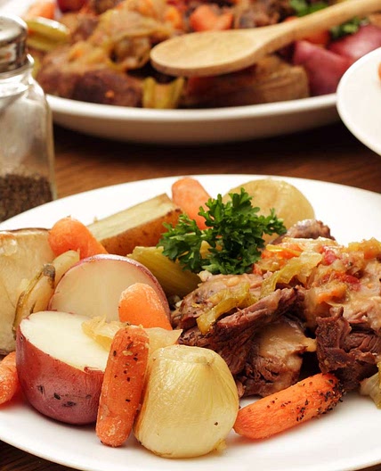 Slow Braised Beef Pot Roast With Potatoes
