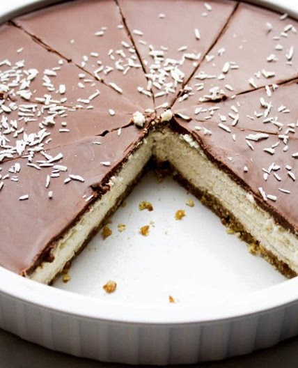 Vegan Bounty Cake (No Bake)