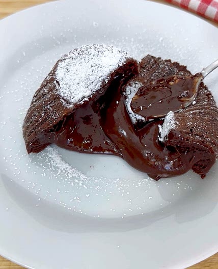 CHOCOLATE LAVA CAKE