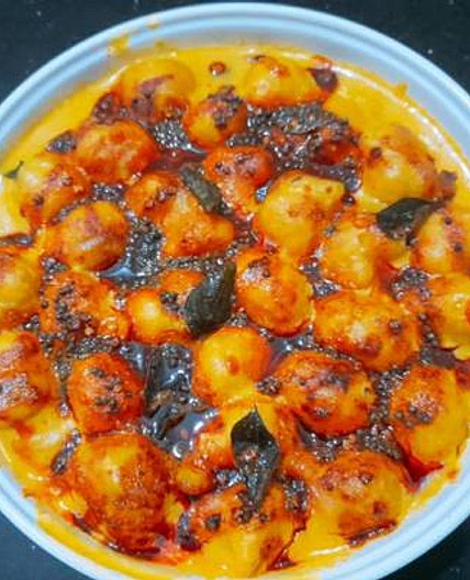 कढ़ी बड़ी (kadhi vadi recipe in Hindi)