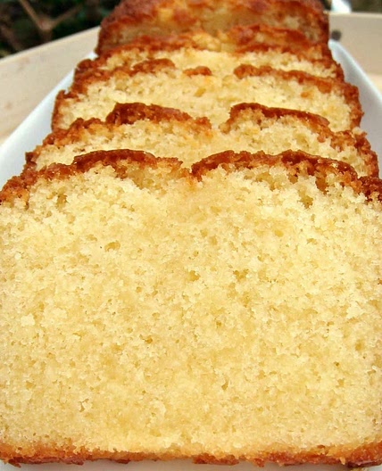 Soft pound cake