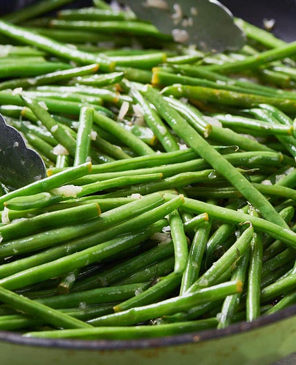 Sautéed Green Beans with Thyme Butter