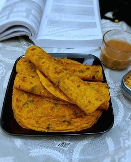 मेथी थेपला (Methi Thepla recipe in Hindi)