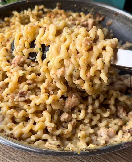 Creamy Garlic & Herb Sausage &  Chorizo Pasta