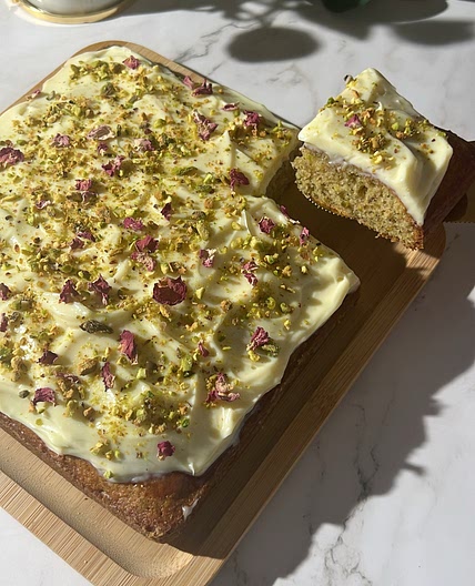 Pistachio cake