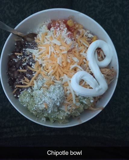 Quick chicken chipotle bowls
