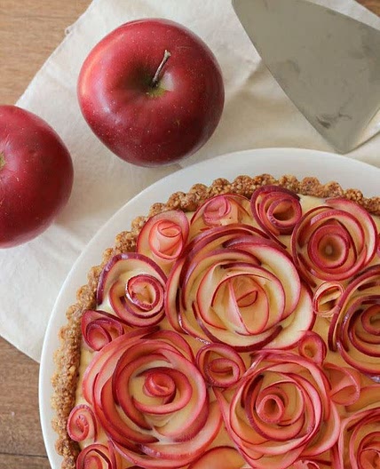 Tarte au pomme bouquet de fleurs