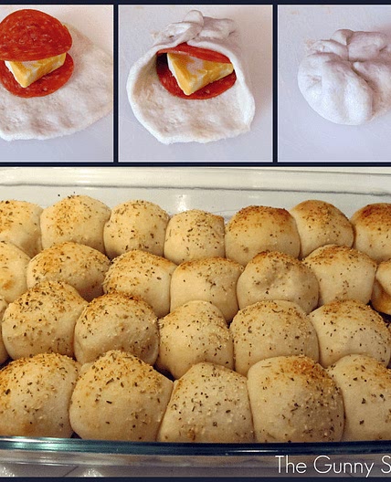 Easy Pepperoni Rolls