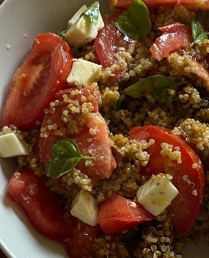 my quinoa & spinach salad