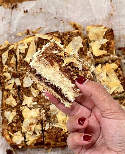 Baklava cheesecake bars