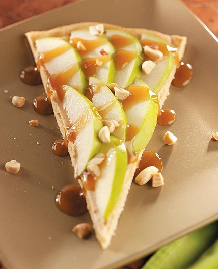 Caramel Apple Dessert Pizza