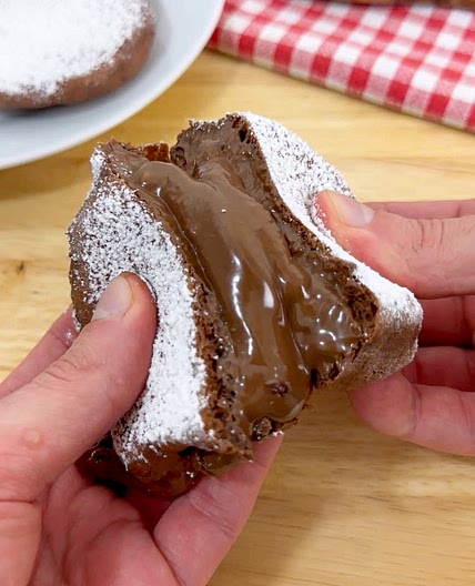 NUTELLA FOCACCIAS