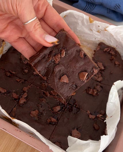 3 ingredient fudge brownies