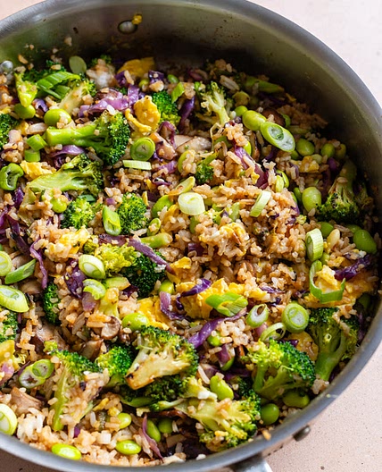 Quick Vegetarian Fried Rice with Leftover Rice