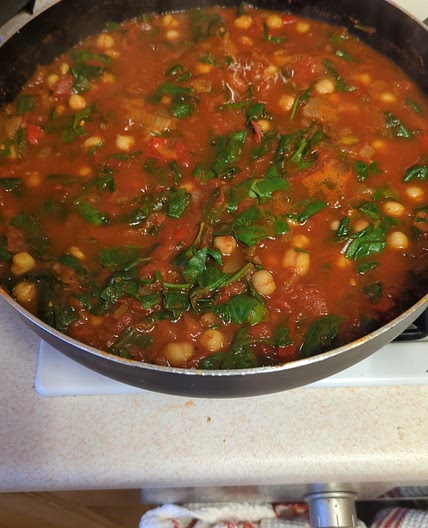 Spanish Chickpea and Spinach Stew