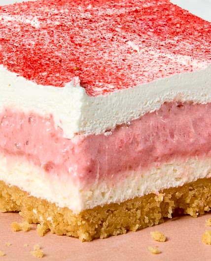 No-Bake Strawberry Dream Bars
