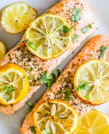 Easy Air Fryer Lemon Salmon