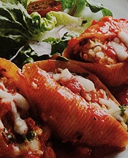 Cheese and spinach stuffed shells