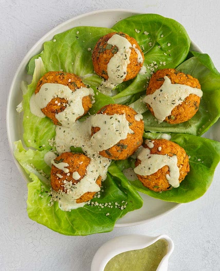 Vegan Turkish lentil balls (Mercimek Köfte)