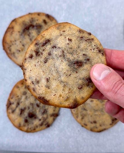 CHOCOLATE BANANA COOKIES
