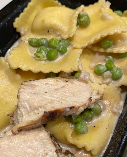 Ravioli Carbonara with Chicken 