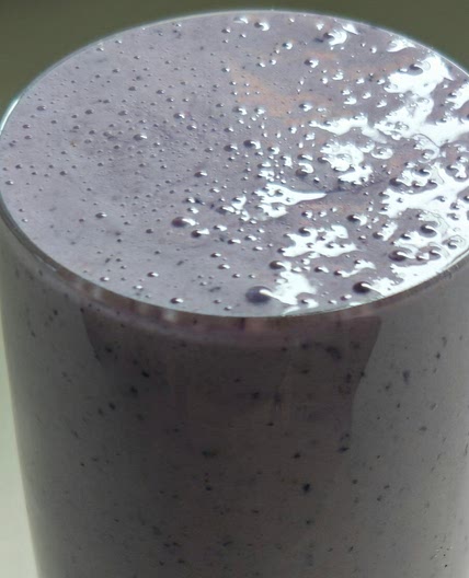 Blueberry protein smoothie