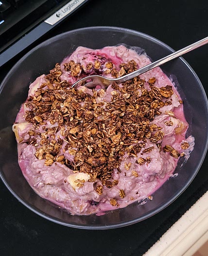 Crunchy Blackforest Yogurt Bowl