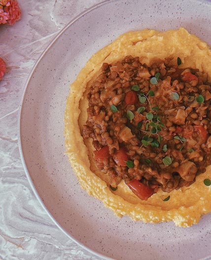 ragù di lenticchie e funghi con polenta