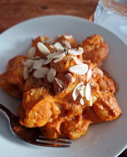Gnocci in paprikasauce