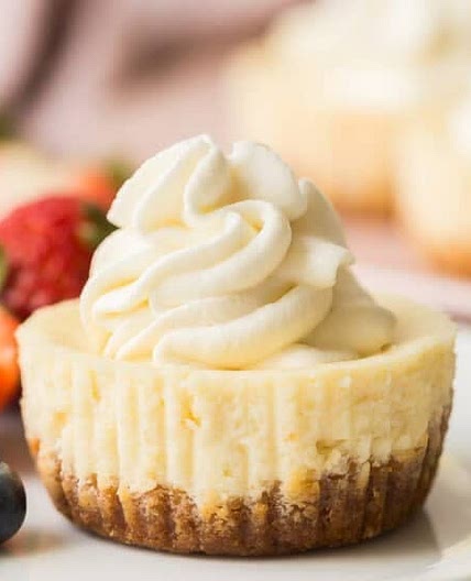 Cheesecake cupcakes 
