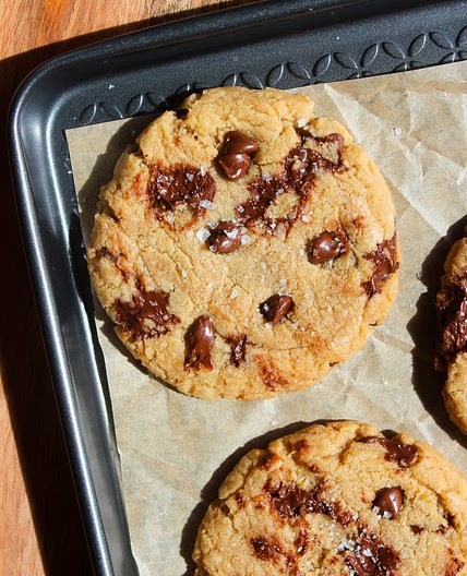 Eggless Chocolate Chip Cookies
