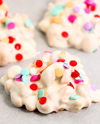 SALTY SWEET CROCKPOT CANDY