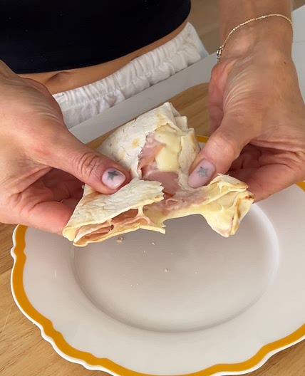 Ham & cheese toastie snack wrap