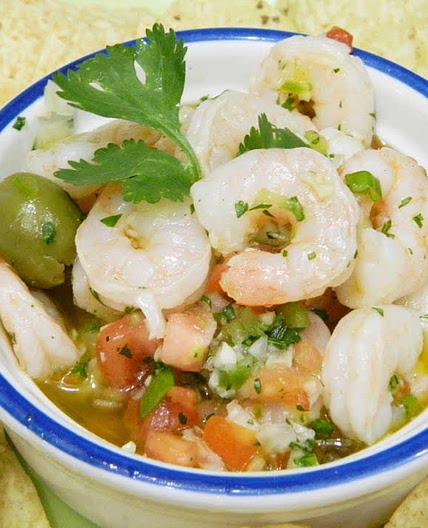 Ensalada de Camarones al Estilo Boricua
