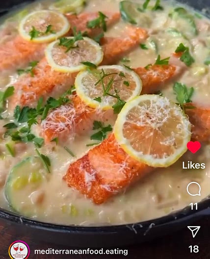 One Pan Creamy Lemon, Garlic and Parmesan Salmon