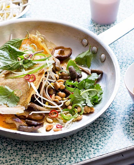 Thai breakfast omelettes