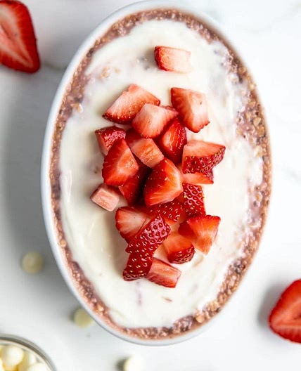 Cashew Cream Overnight Oats