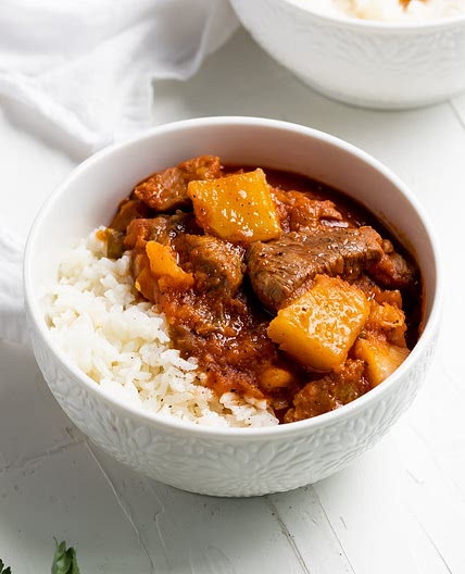 Authentic Cuban Carne con Papas (Beef Stew)