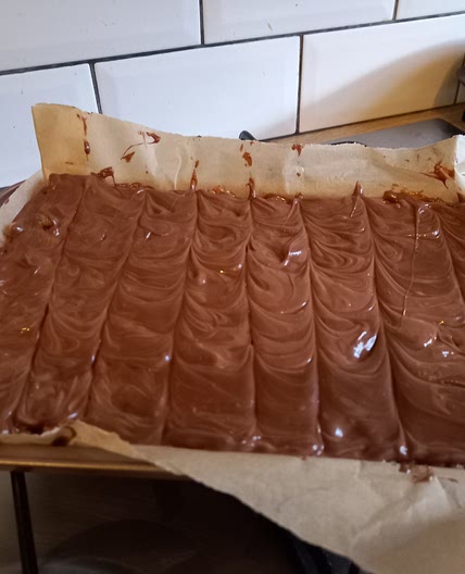 Nutella crispy squares