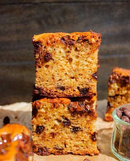 Condensed Milk Banana Bread Bars