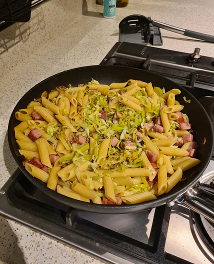 Creamy Mushroom and Bacon Pasta