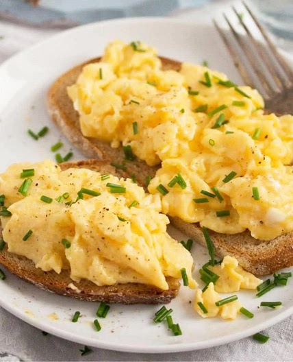 High protein egg turkey sandwich 