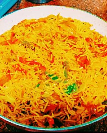 लेफ्ट ओवर फ्राइड राइस (leftover fried rice recipe in Hindi)
