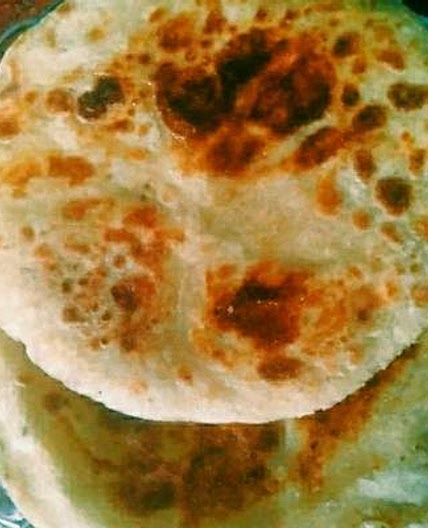 कश्मीरी रोटी (kashmiri roti recipe in Hindi)