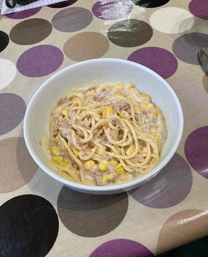Creamy tuna pasta