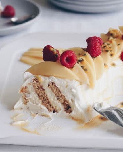 Tropical cheesecake log