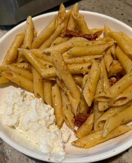 Whipped Canadian Ricotta & Sun-Dried Tomato Pasta